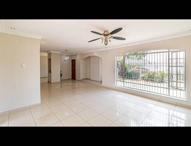 4 BEDROOM HOUSE FOR SALE IN ALBEMARLE